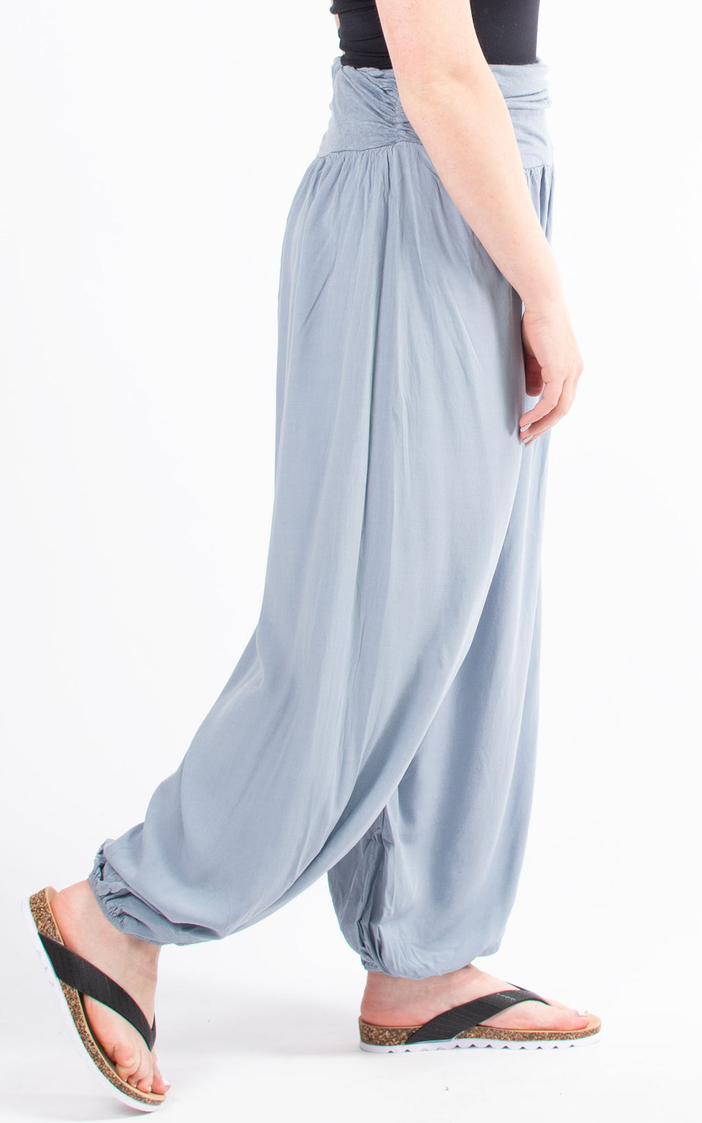 Plain Harems | Blue Grey