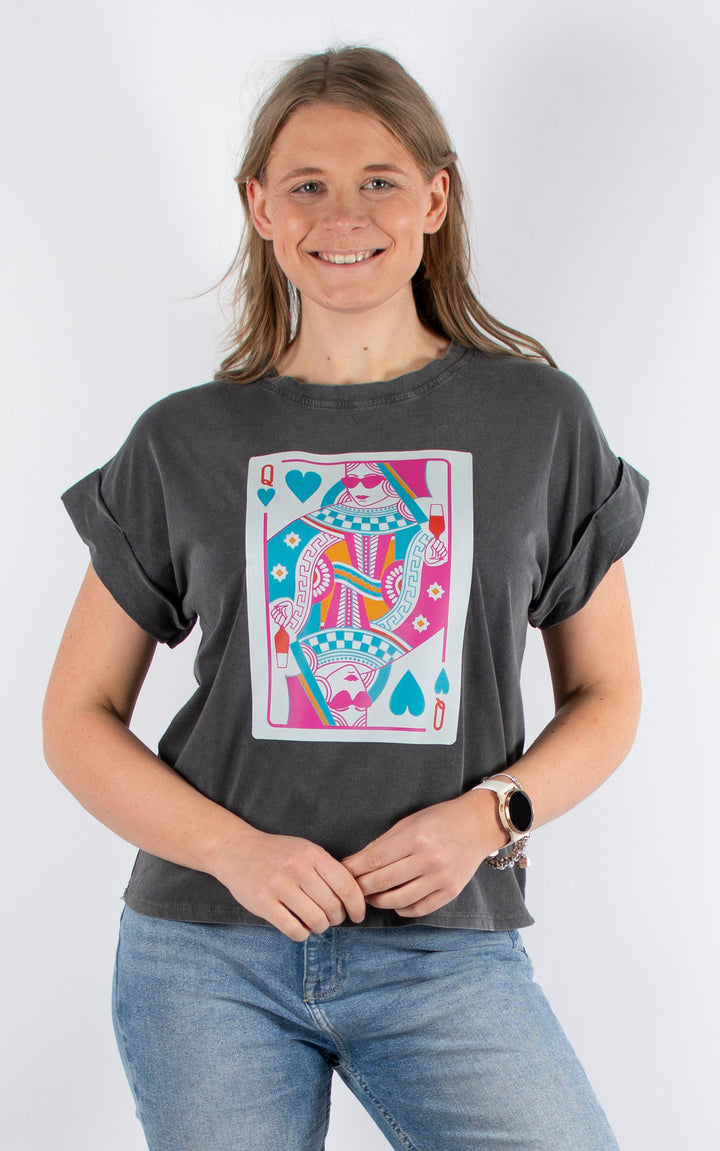 Queen of Hearts T | Dark Grey