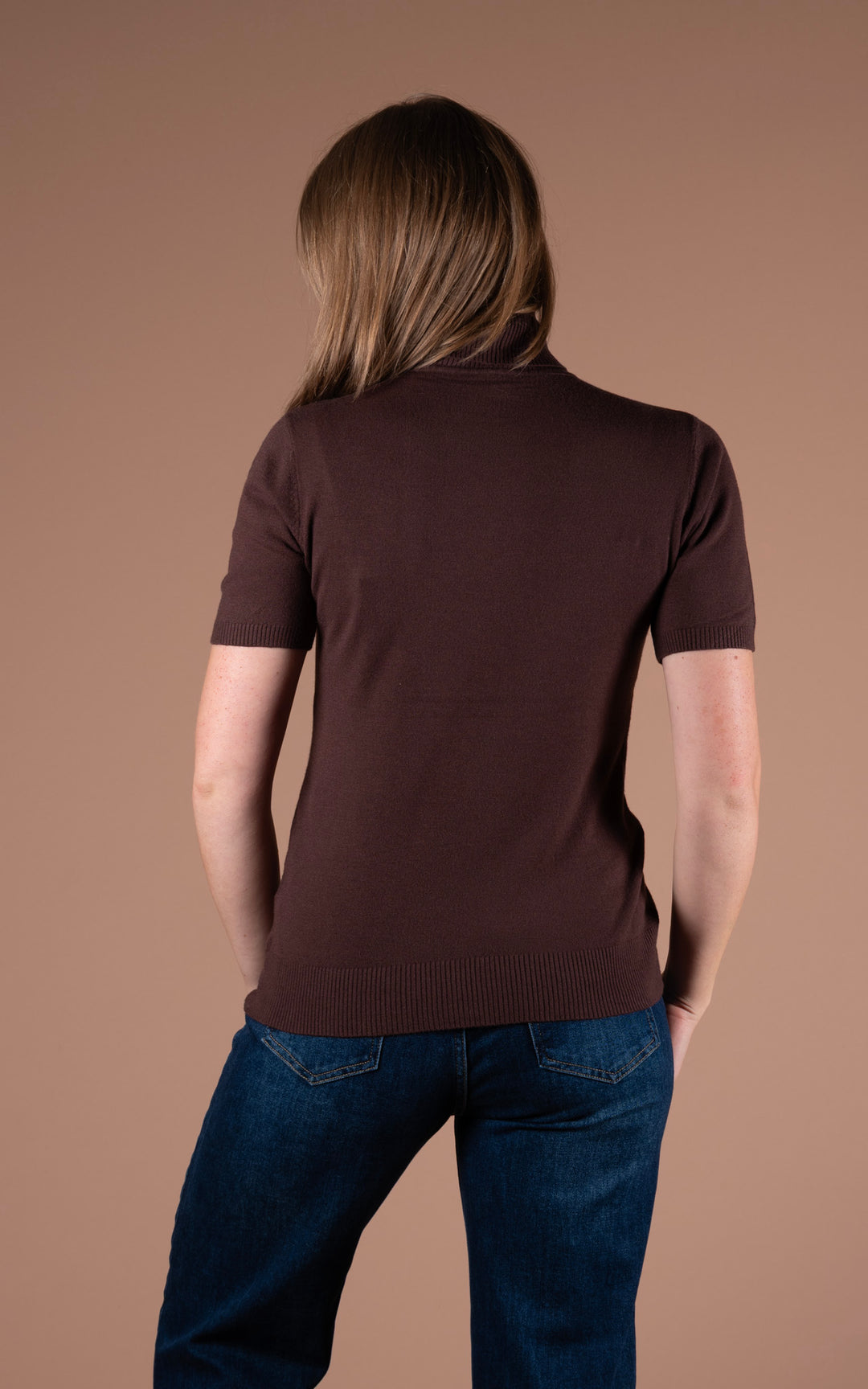 Remi Short Sleeve Roll Neck | Chocolate