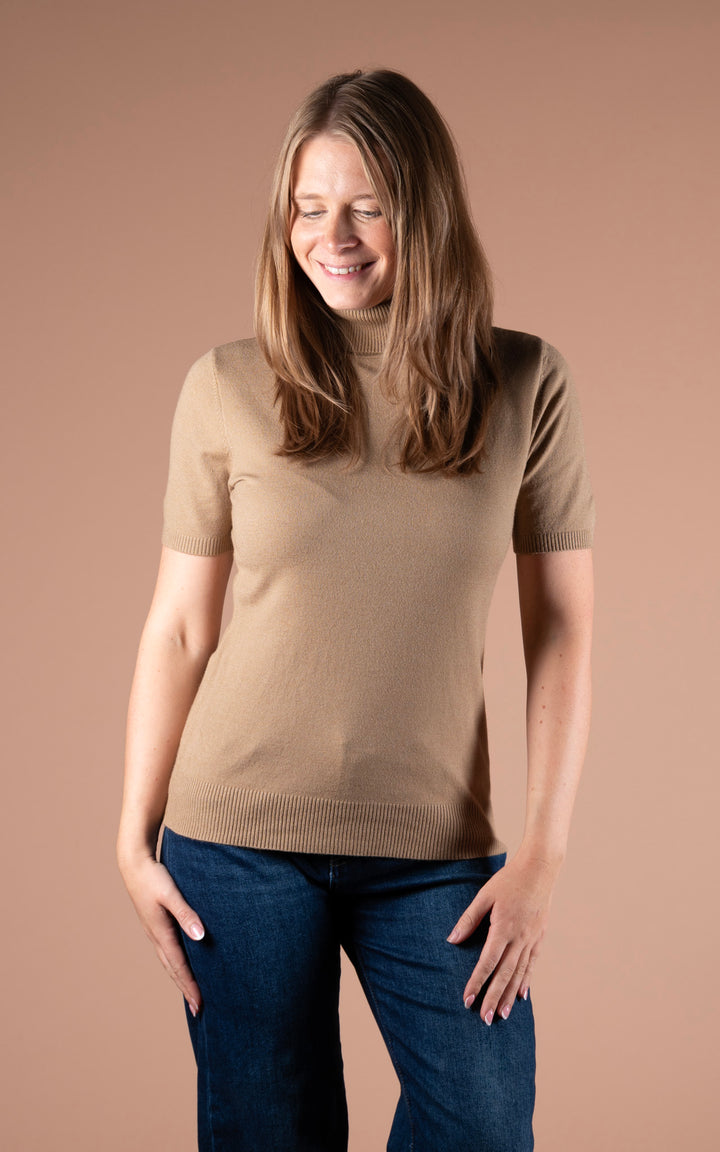 Remi Short Sleeve Roll Neck | Gold