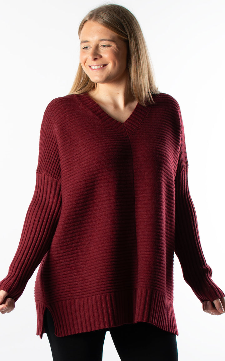 Ribbed V-neck | Burgundy