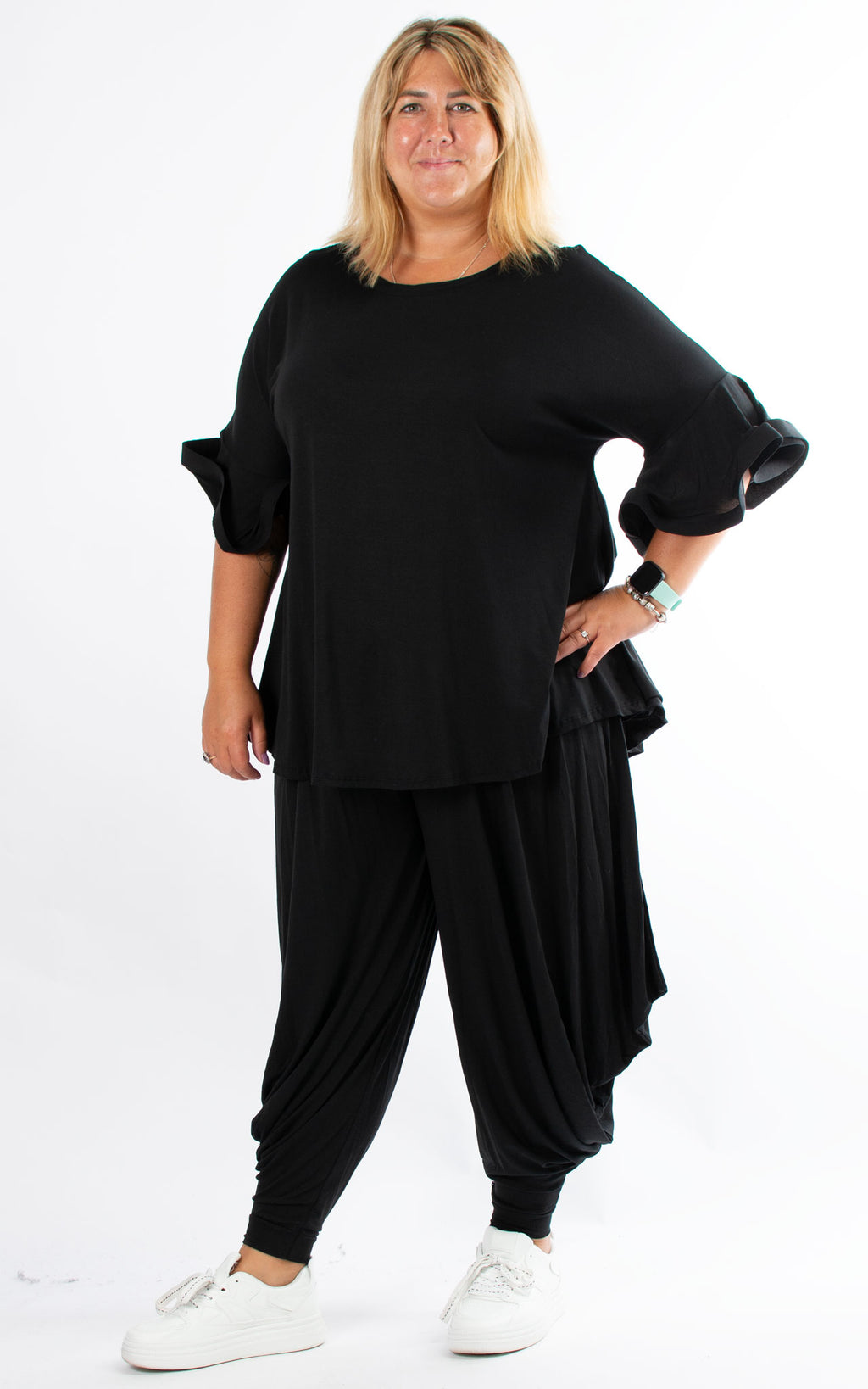 Roxanne Bell Sleeve | Black