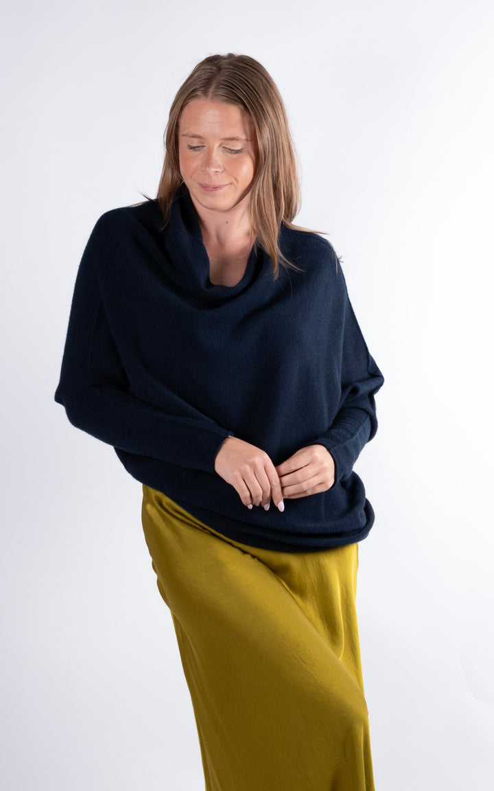 Saffron Asymmetric Jumper | Navy
