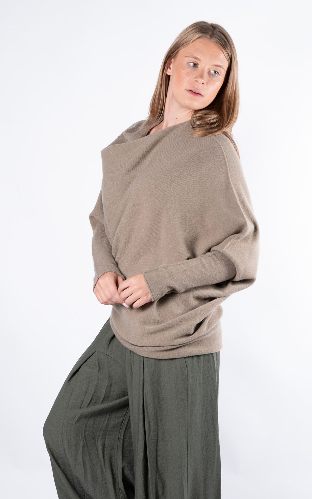 Saffron Asymmetric Jumper | Taupe