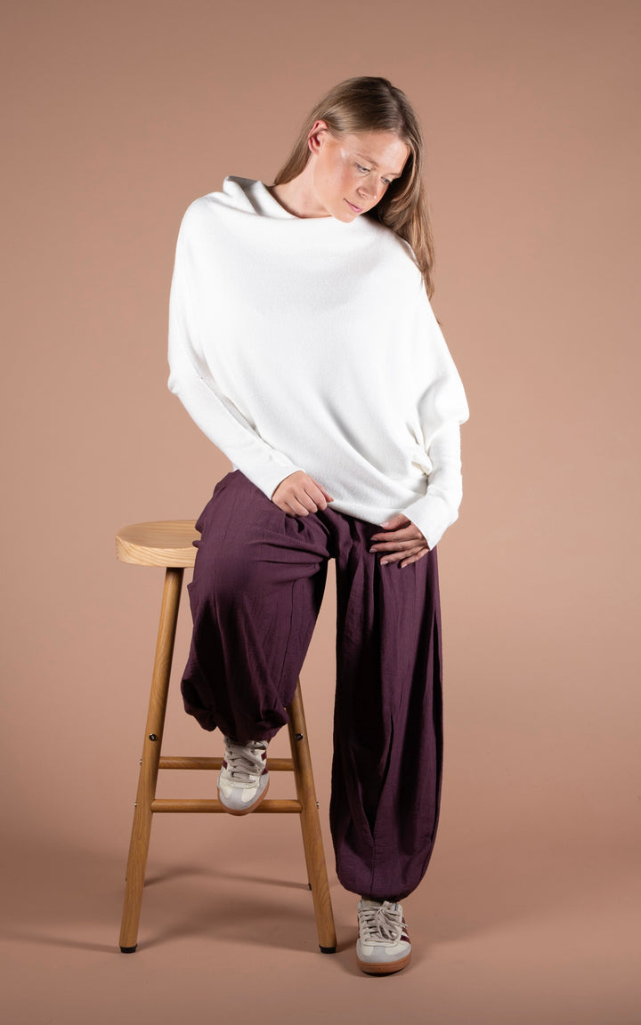 Saffron Asymmetric Jumper | White