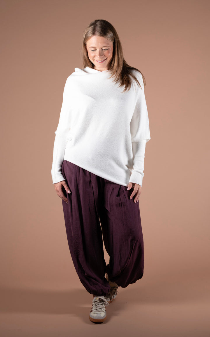 Saffron Asymmetric Jumper | White