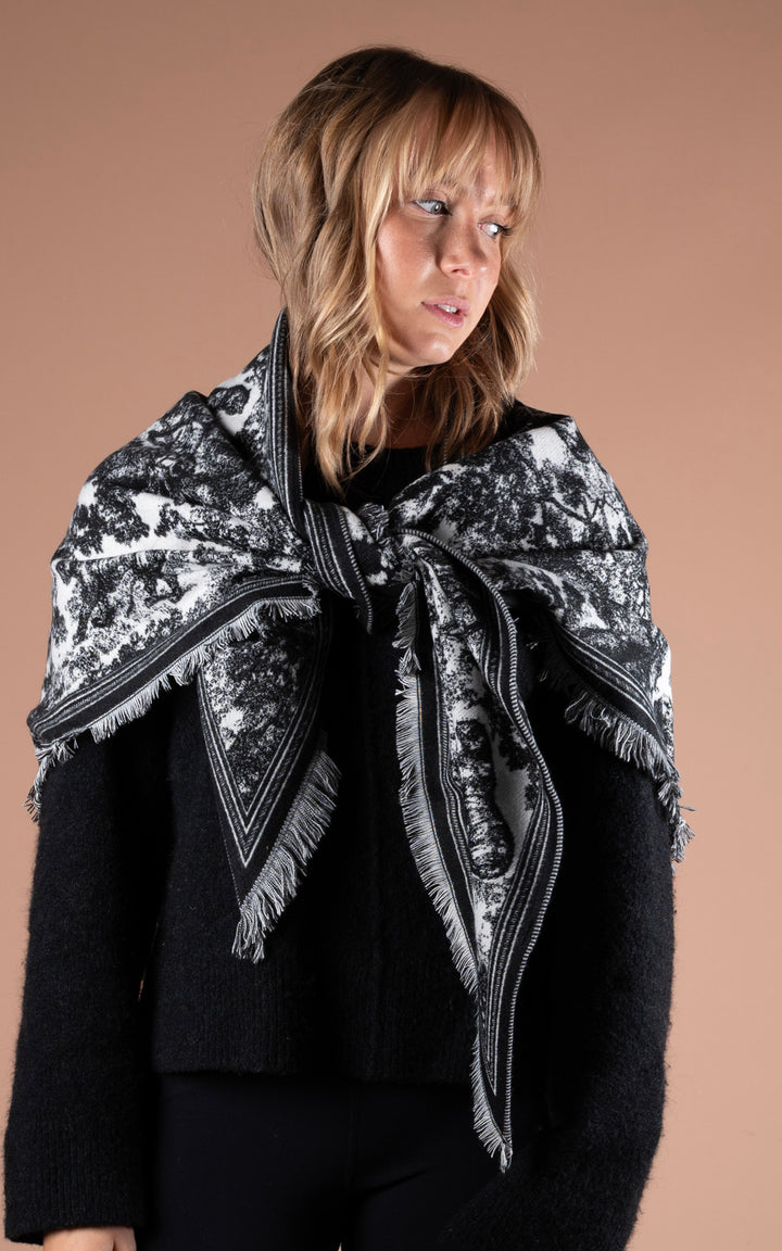 Scarf | Paisley Animal | Black