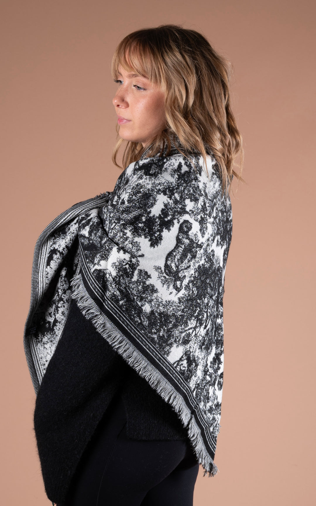 Scarf | Paisley Animal | Black