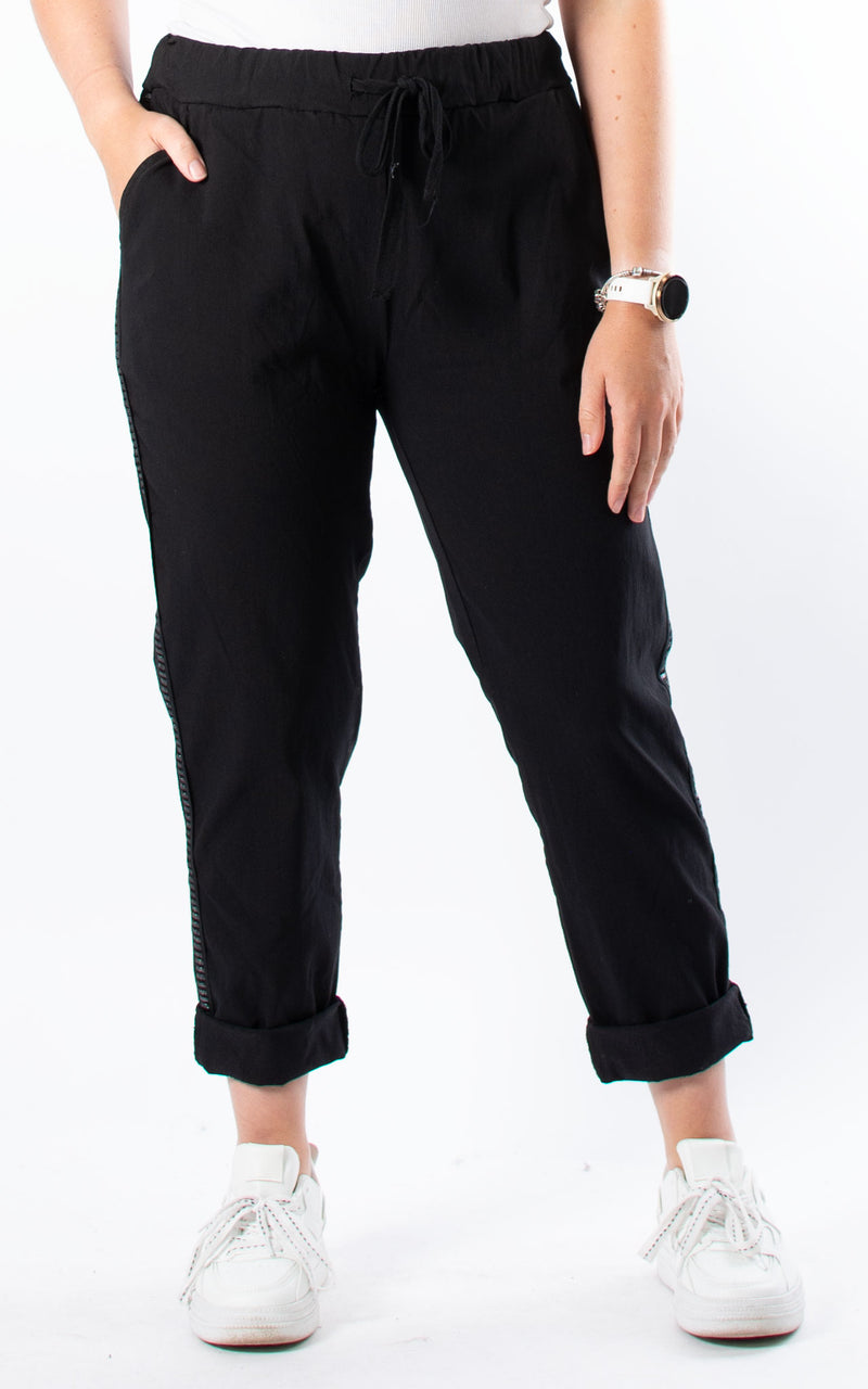 Side Strap Magic Jogger | Black