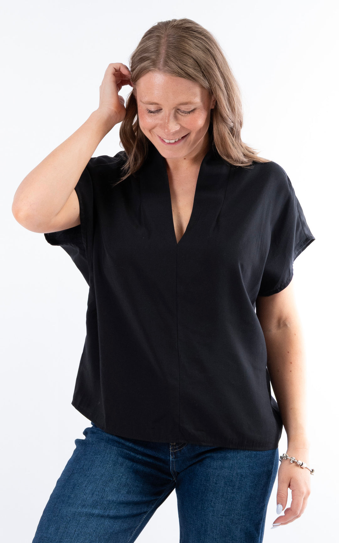 Sonoran V-Neck Top | Black