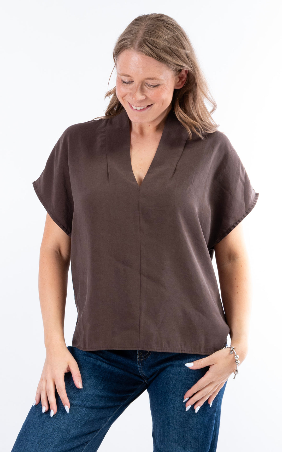Sonoran V-Neck Top | Chocolate