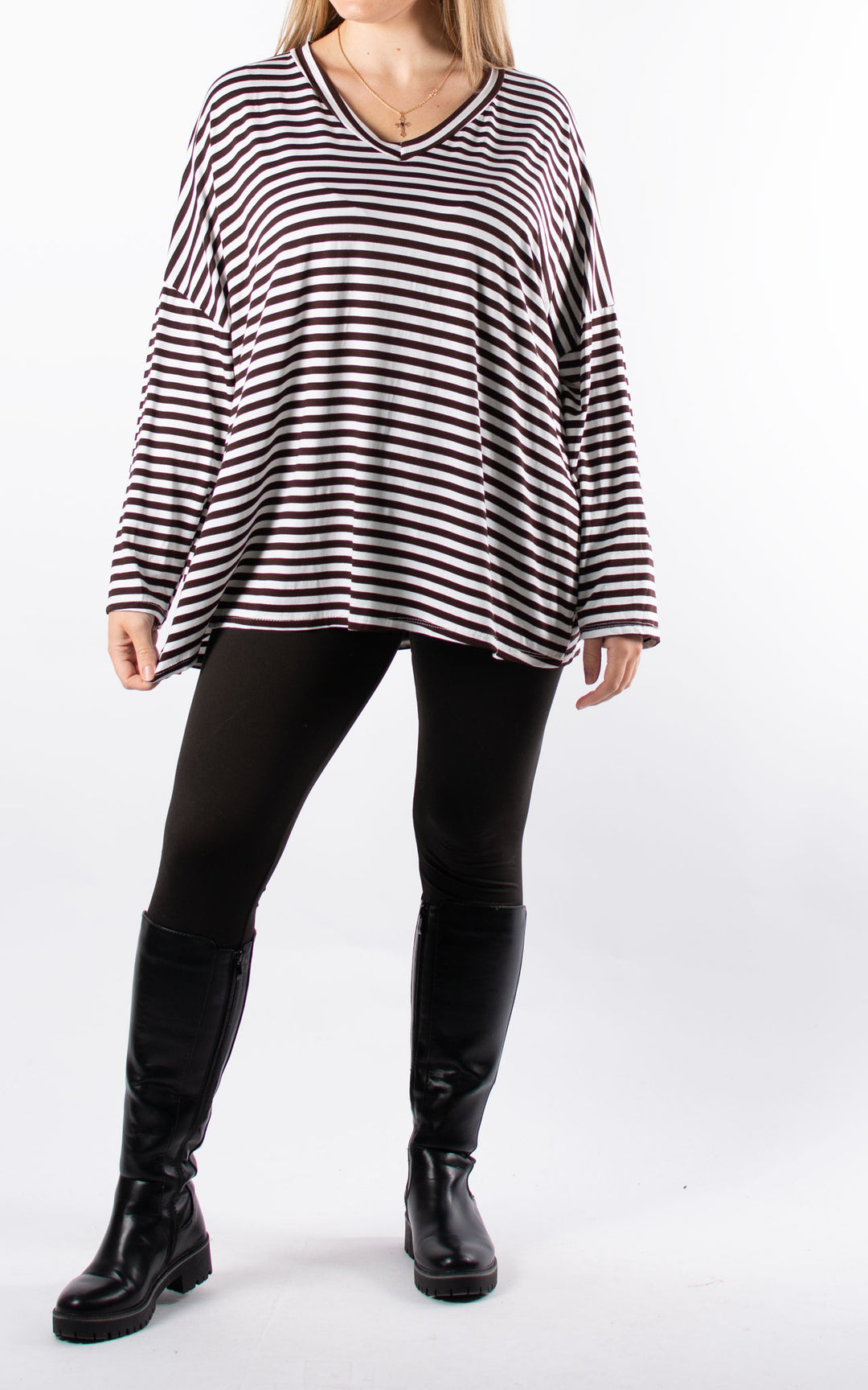 Striped V-neck | Chocolate