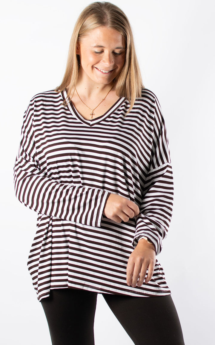 Striped V-neck | Chocolate