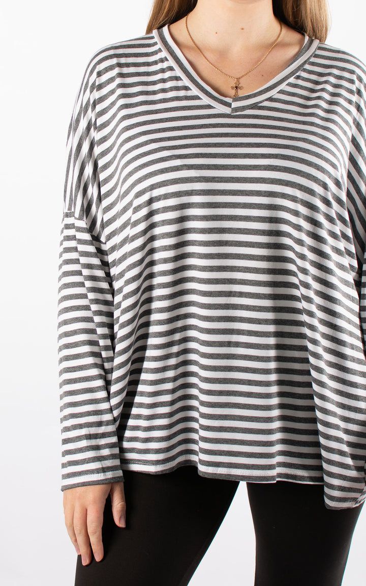 Striped V-neck | Dark Grey
