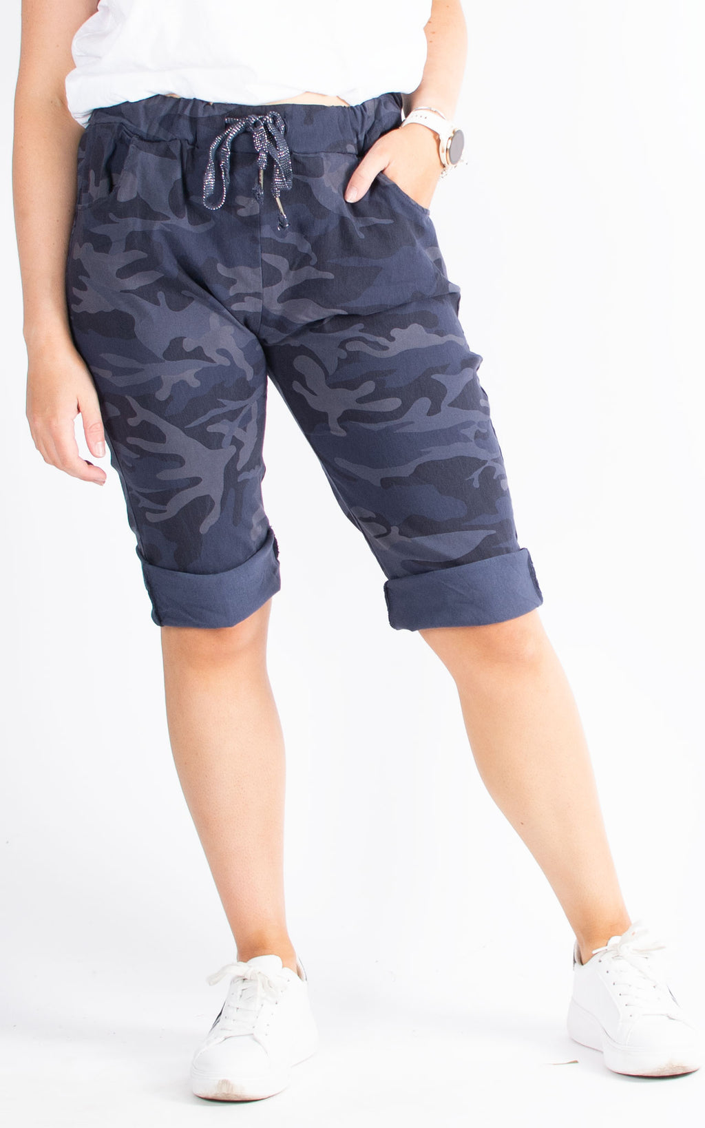Taylor Magic Shorts | Camo | Navy
