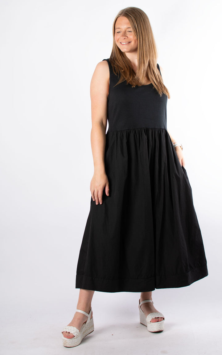 Tessa Sleeveless Dress | Black