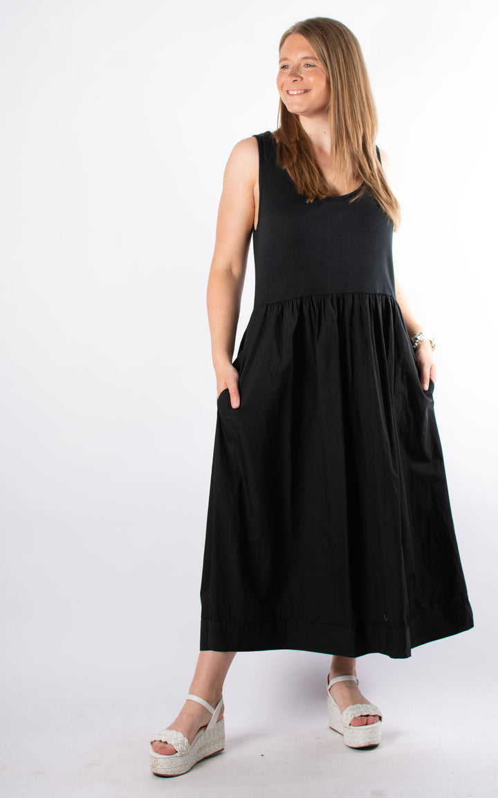 Tessa Sleeveless Dress | Black