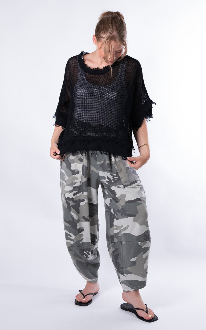 Tiffany Frayed Top | Black