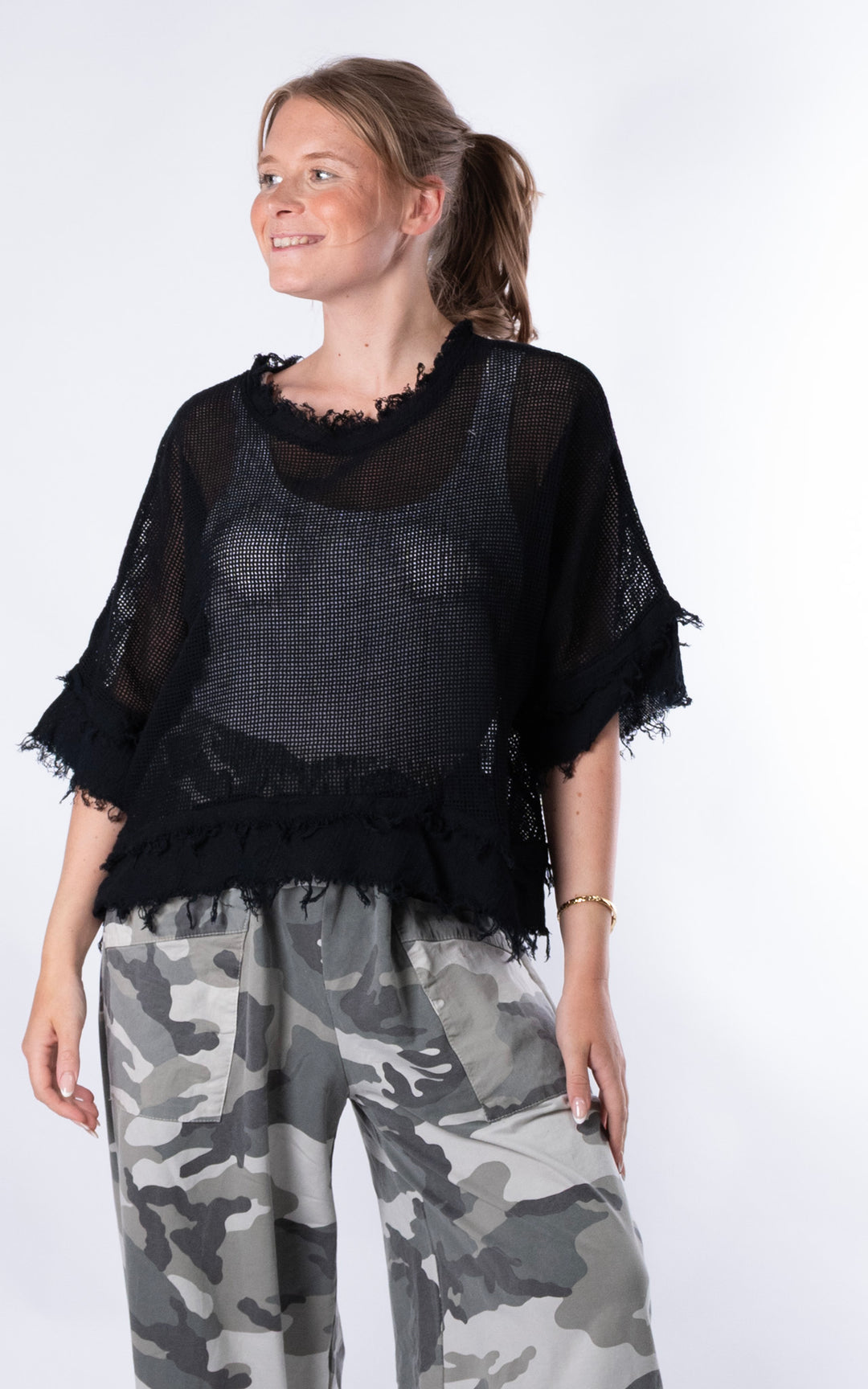 Tiffany Frayed Top | Black