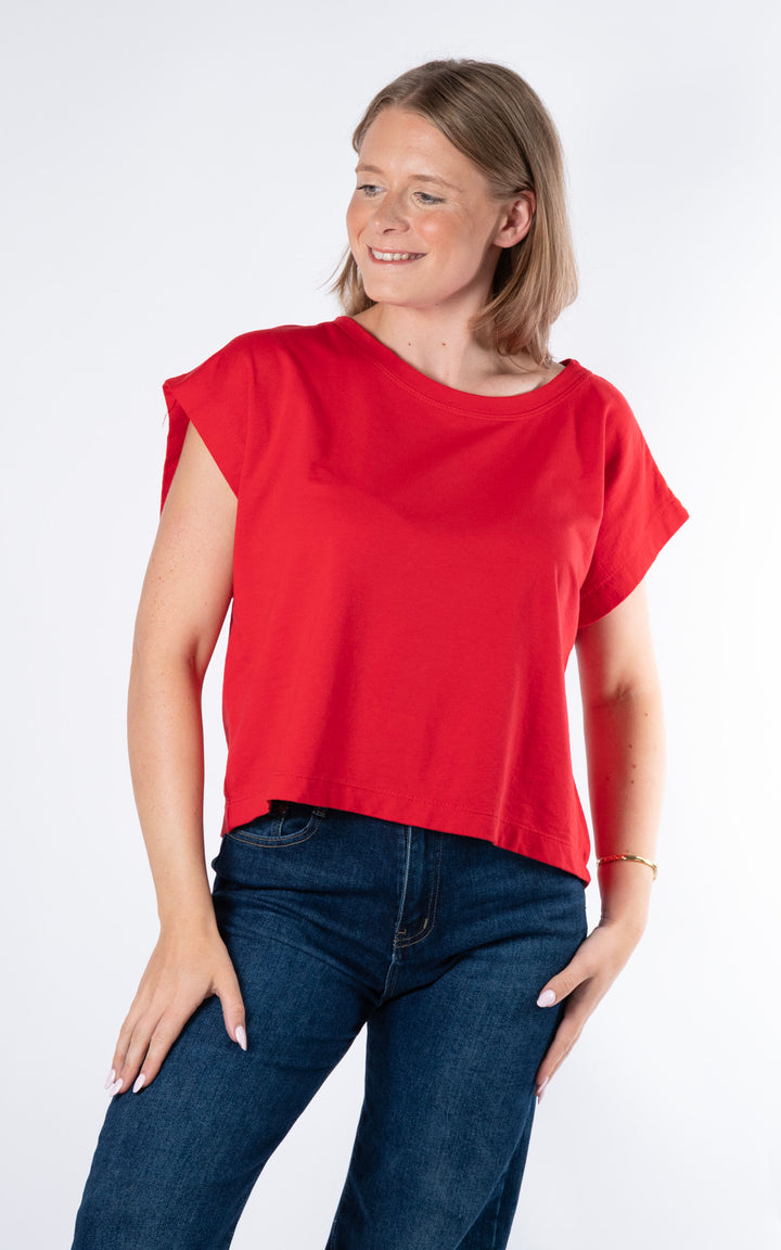Tori T | Red