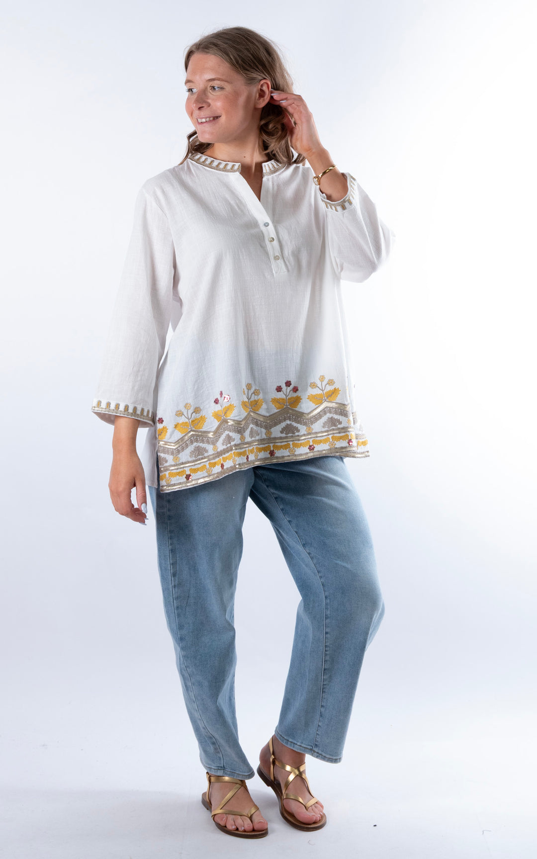 Tulia Button V-Neck Top | White