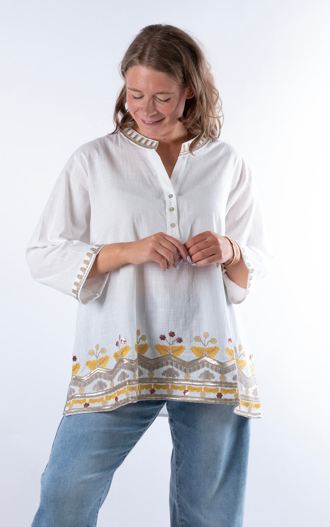 Tulia Button V-Neck Top | White