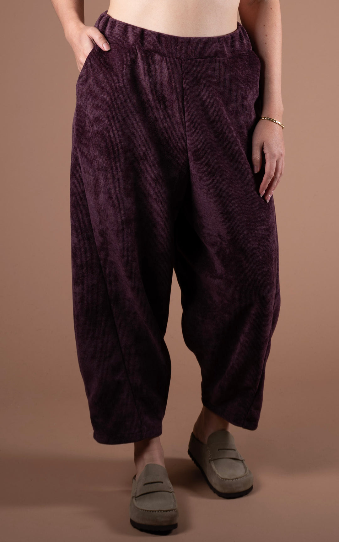 Tyra Chenille Barrel Leg Trouser | Plum