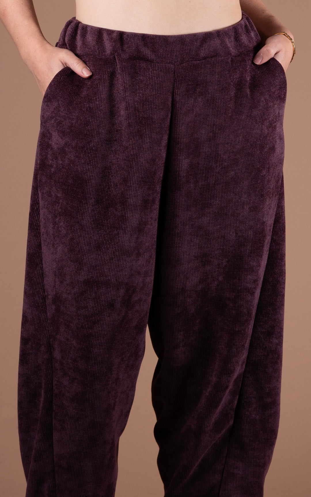 Tyra Chenille Barrel Leg Trouser | Plum
