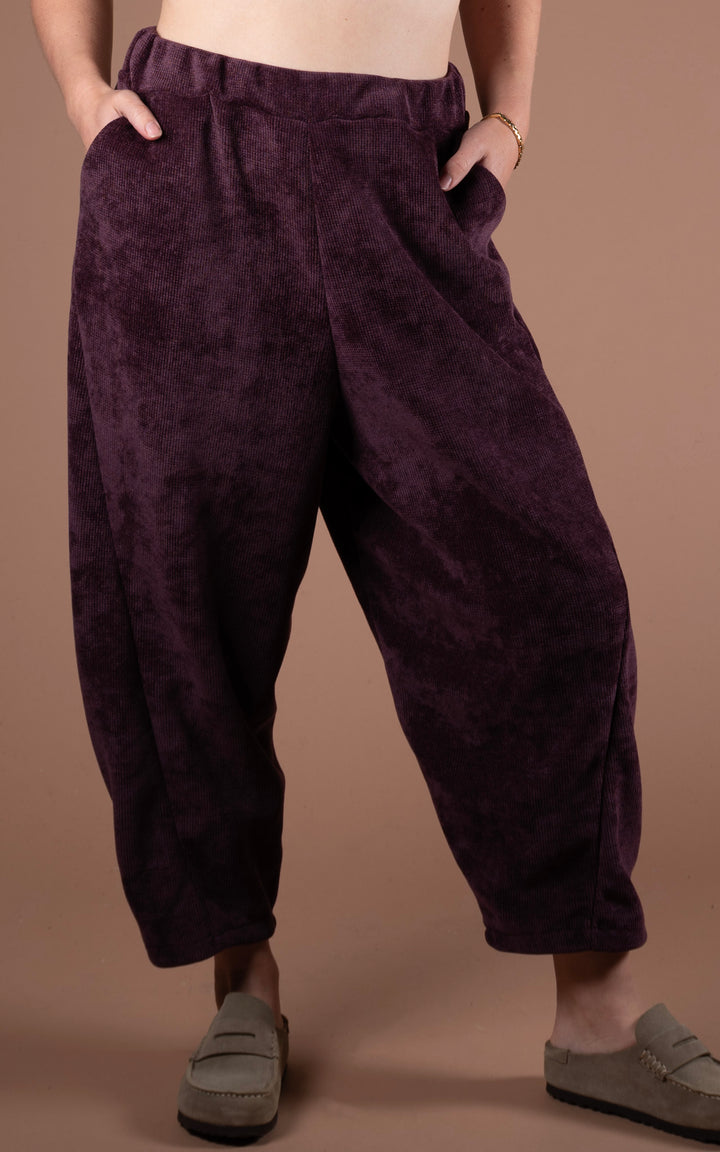 Tyra Chenille Barrel Leg Trouser | Plum