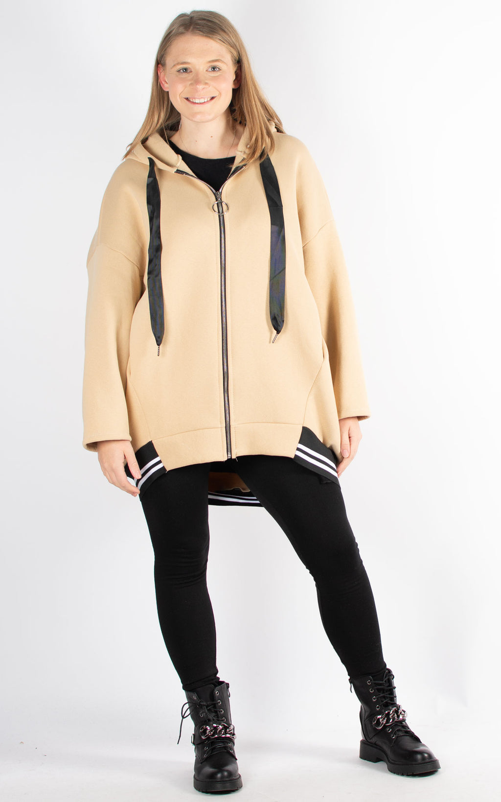 Tyra Hoodie | Camel