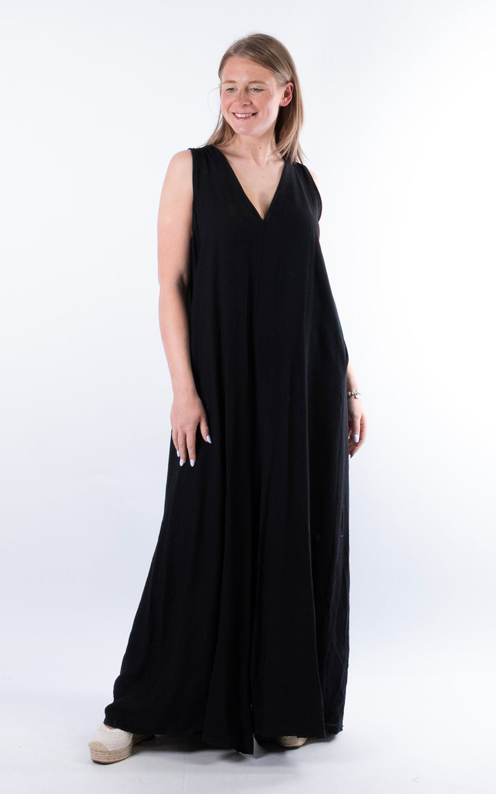Ursula V-Neck Jumpsuit | Black