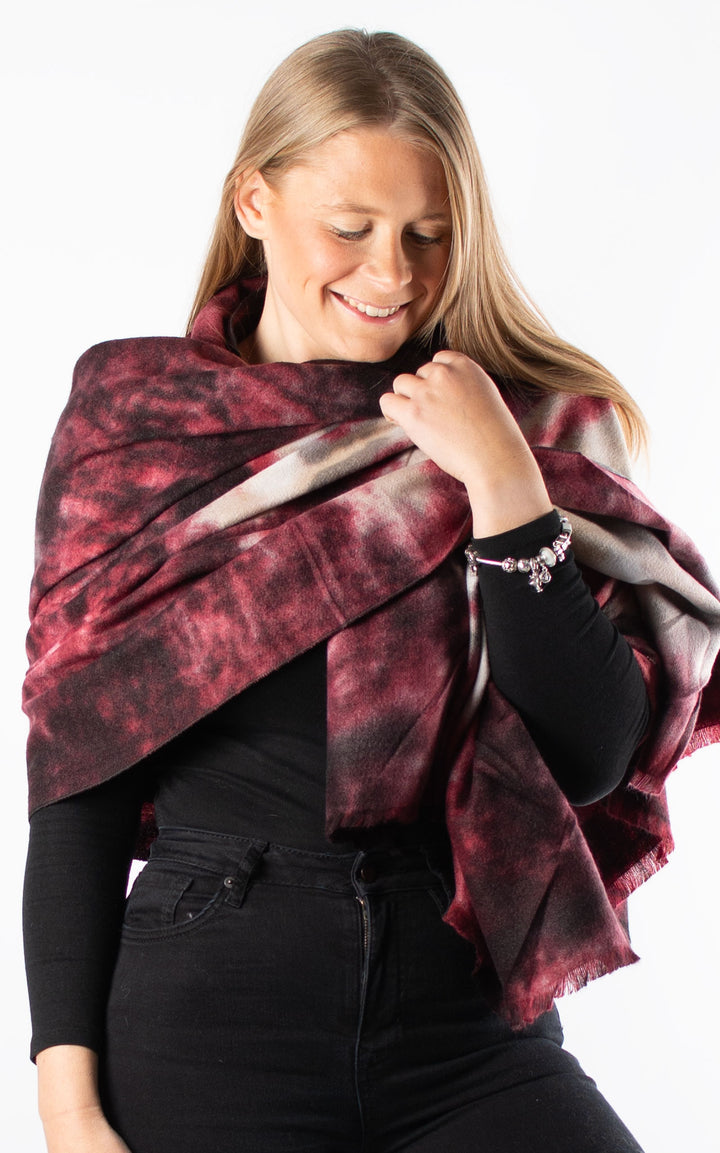 Winter Scarf | Marble | Burgundy