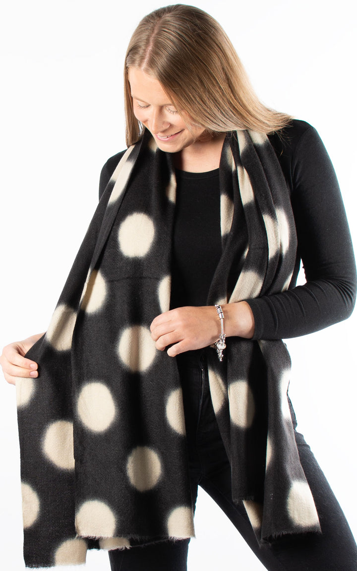 Winter Scarf | Spot | Black