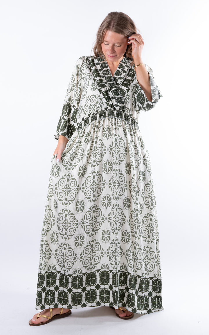 Wisteria V-Neck Dress | Green