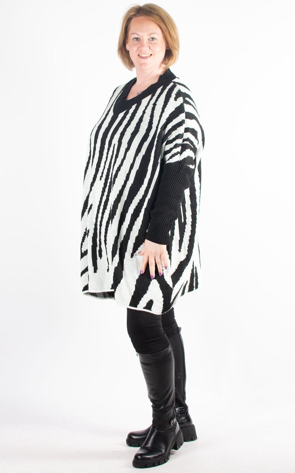 Zebra V-neck Jumper | White