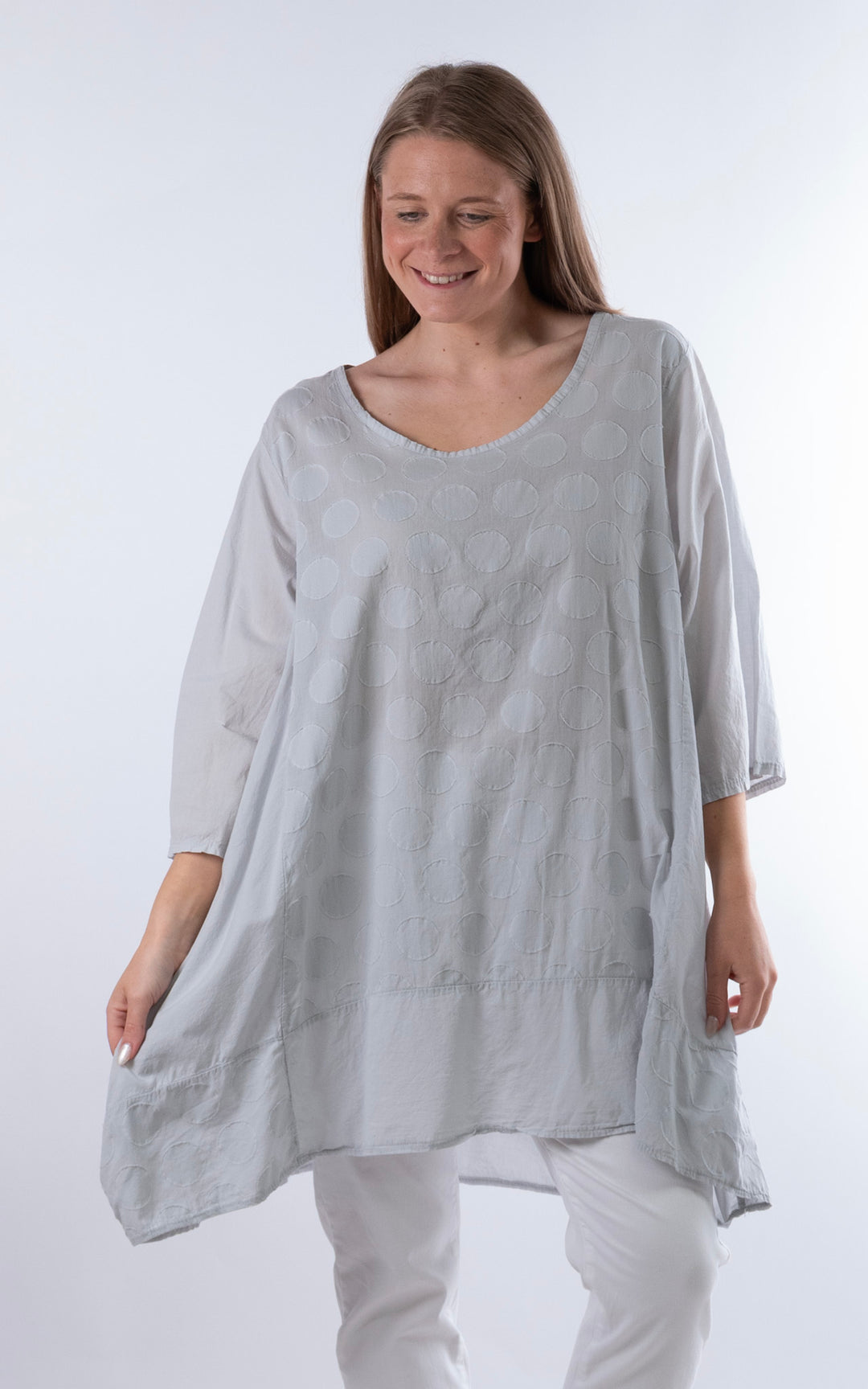 Zena Spotted Longline Top | Grey