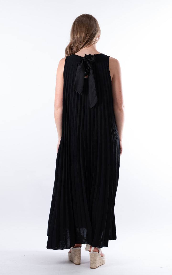Zoe Maxi Pleated Dress | Black