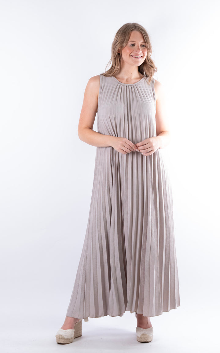 Zoe Maxi Pleated Dress | Taupe