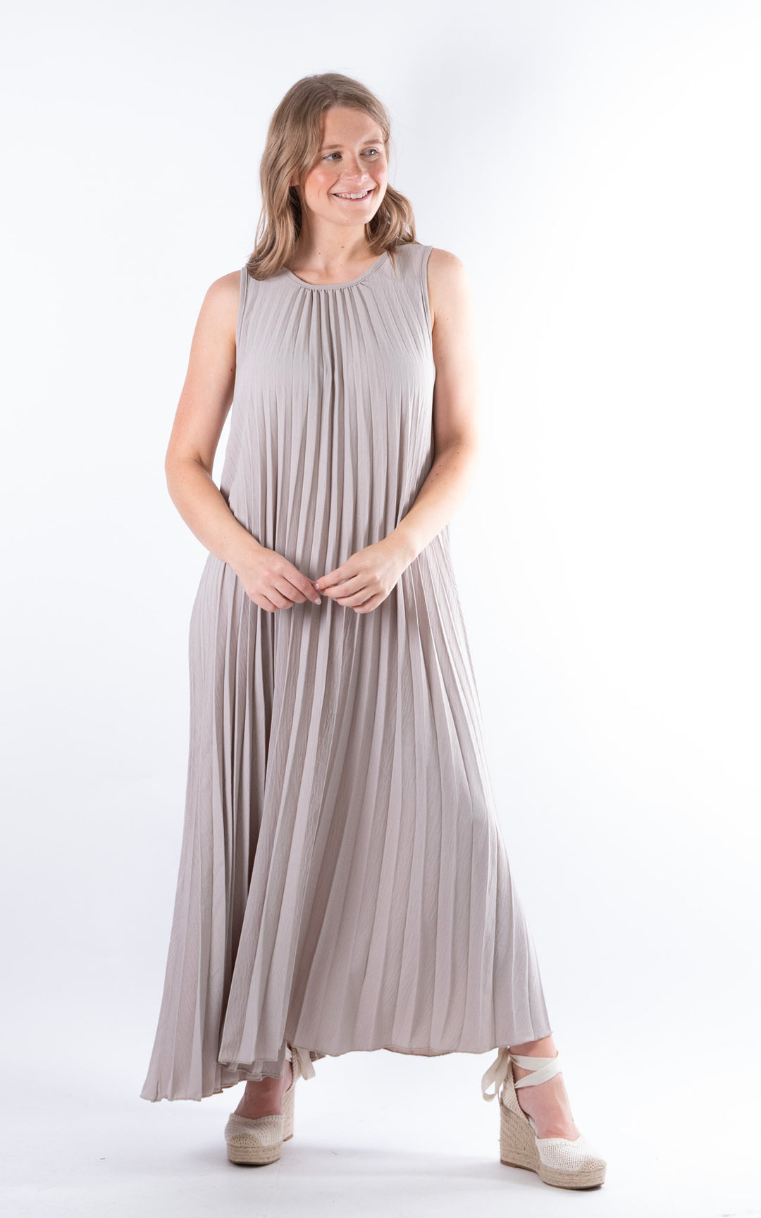 Zoe Maxi Pleated Dress | Taupe
