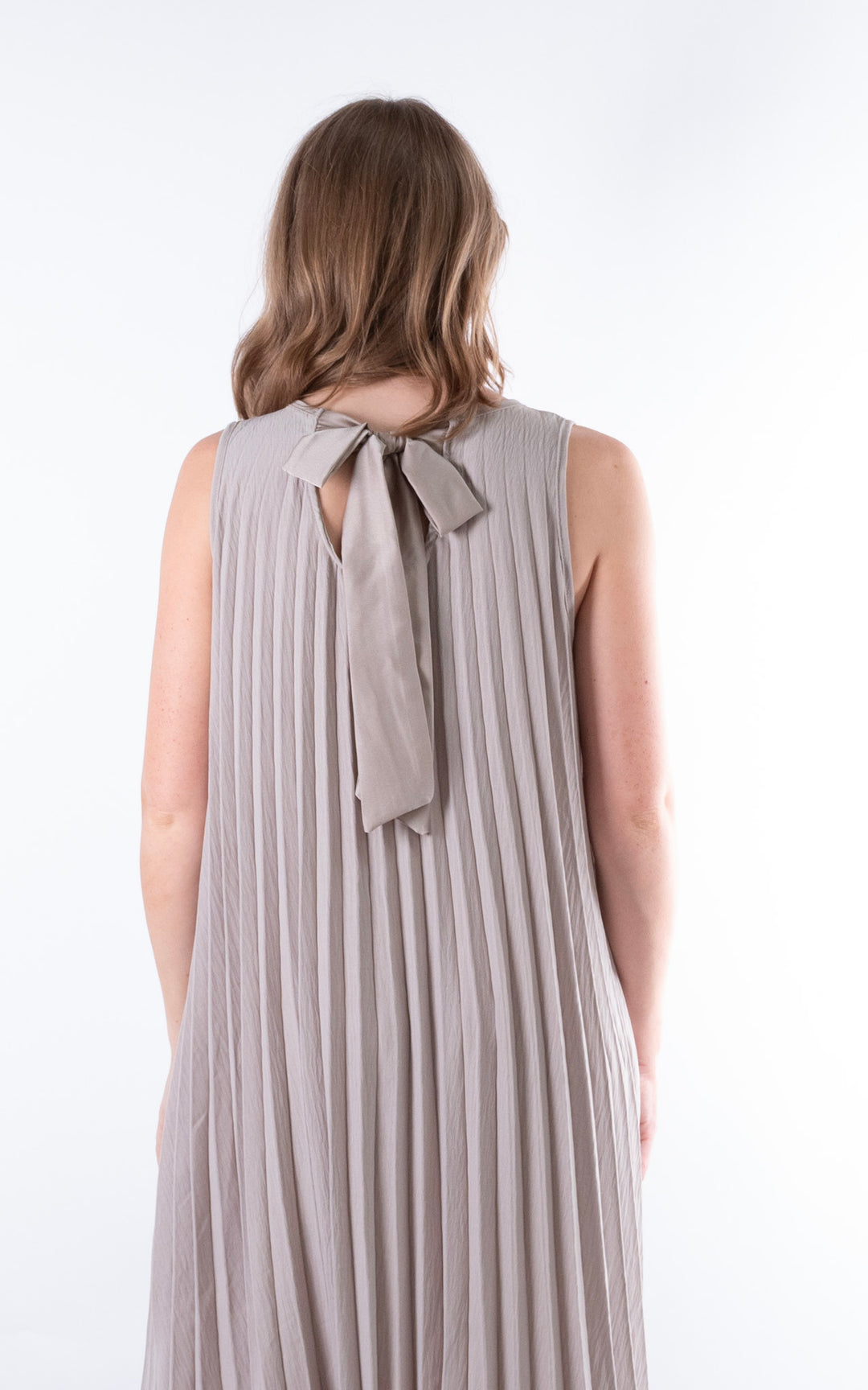 Zoe Maxi Pleated Dress | Taupe