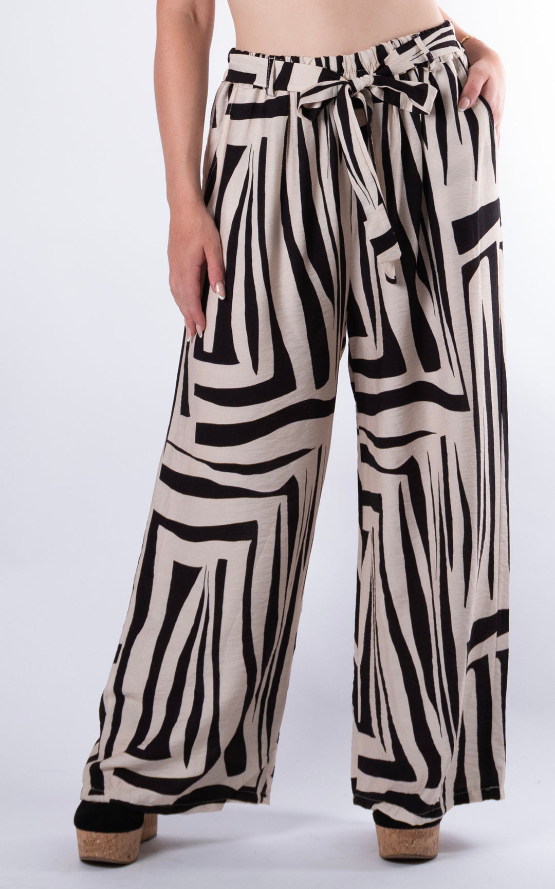 Zuri Pattern Trouser | Black